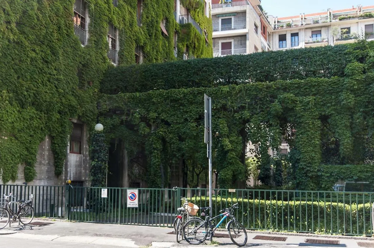 Beautiful Flat In Milano Center Apartment