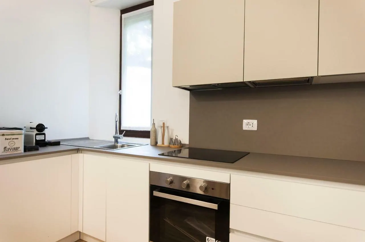 Beautiful Flat In Milano Center Apartment