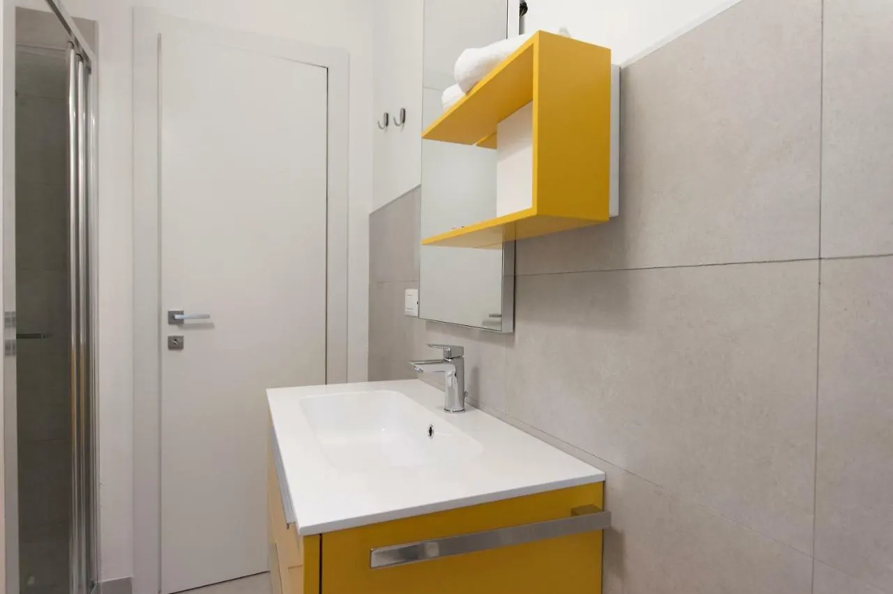 Beautiful Flat In Milano Center Apartment Italy